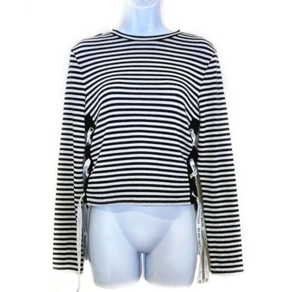 Divided H&M Cropped Lightweight Sweater S Knit Top B&W Pullover Mall Goth Stripe